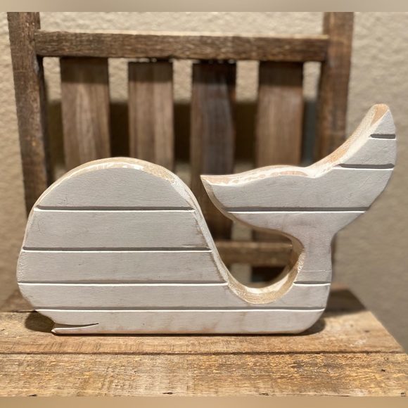Whitewashed Whale Wood Decor, White Whale Decor, Whale Sign, Ocean Life Decor - Picture 4 of 11